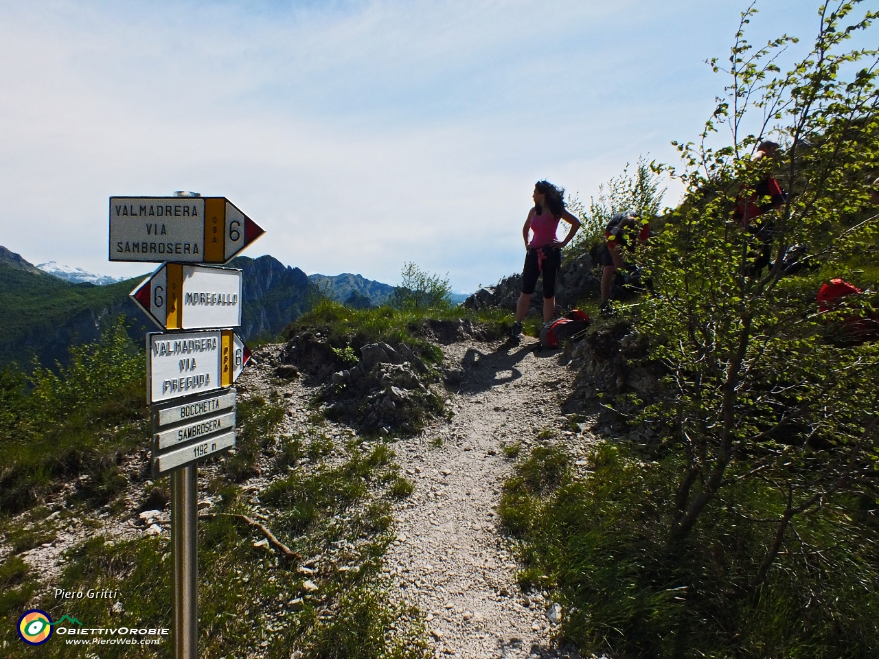 29 e siamo alla Bocchetta di Sambrosera (1192 m.)  .JPG